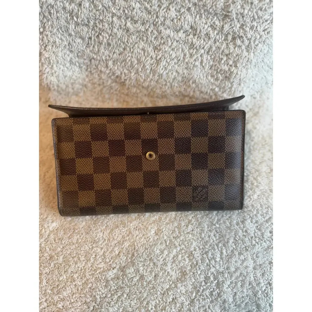 Louis Vuitton Damier Ebene Sarah Wallet